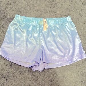 Ombré silk shorts size L